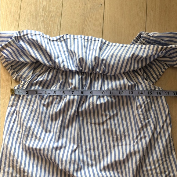 Aritzia Wilfred Hollande Striped Off the Shoulder Top Size M - Picture 4 of 9